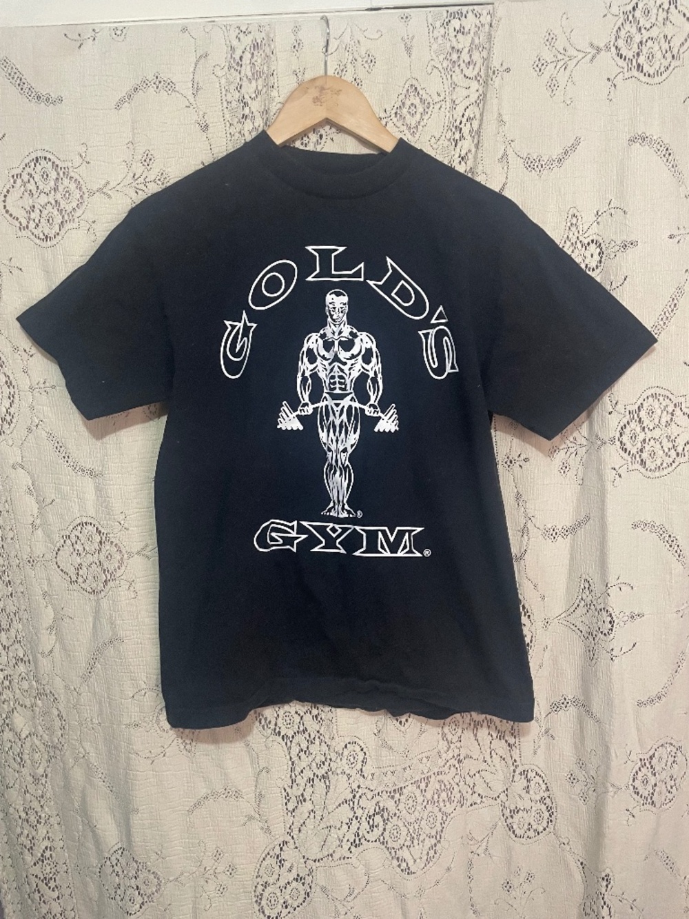 Gold's Gym: bodybuilding shirt